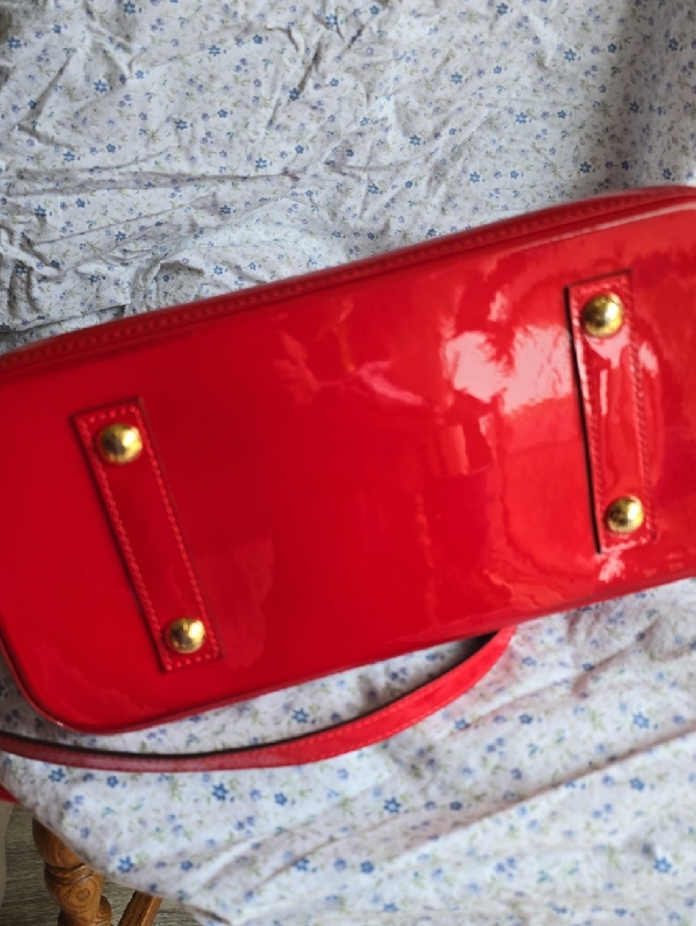 Perfect Condition! Never Used! Louis Vuitton Red Verni Medium Alma - Picture 11 of 11